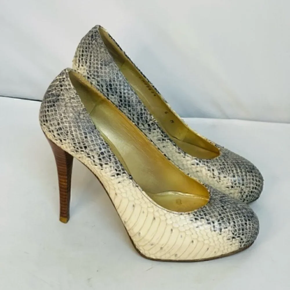 Stuart Weitzman Snakeskin Leather Platform Pumps 6M Very Good condition 4.5